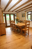 Momentai House
